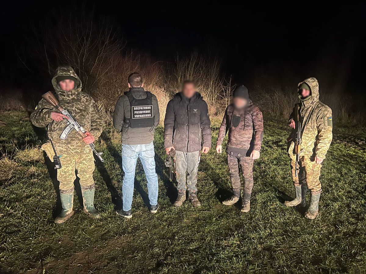 Прикордонники затримали закарпатця, який підбурював ухилянта перепливати Тису вночі