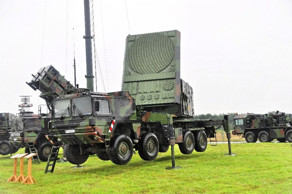 США та Німеччина оголосили про передачу Україні БМП та батареї ППО Patriot