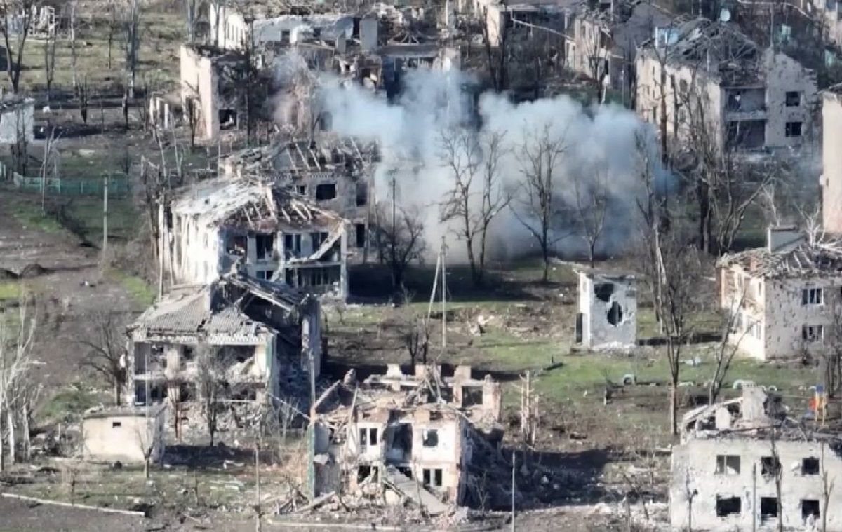 Міноборони розкрило деталі наступу росіян в Соледарі