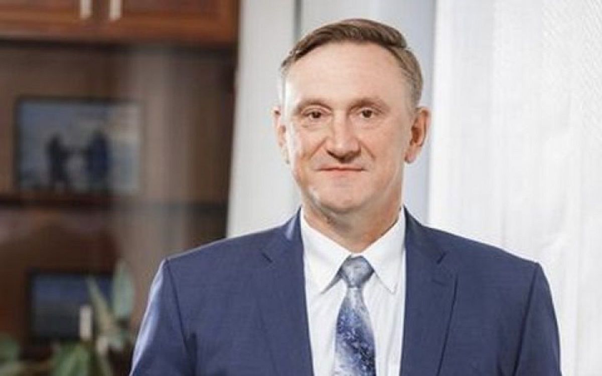 Народний депутат з російським паспортом Андрій Аксьонов склав мандат