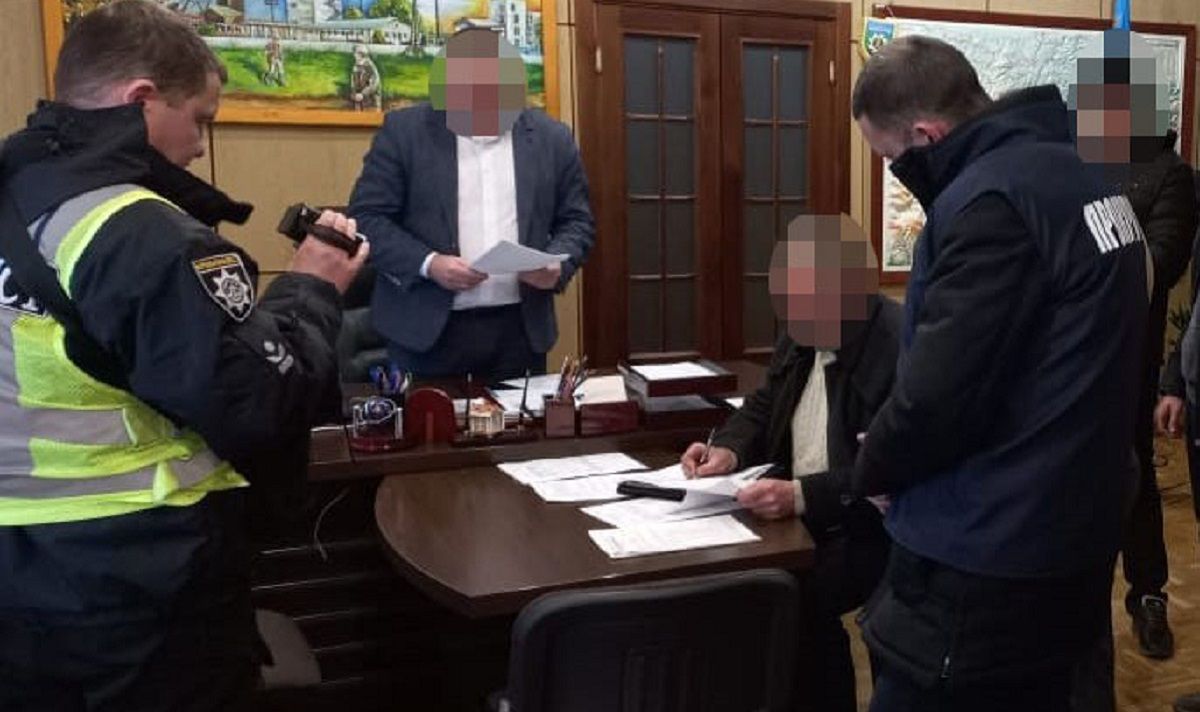 Керівників шахти «Степова» на Львівщині спіймали на розкраданні вугілля 
