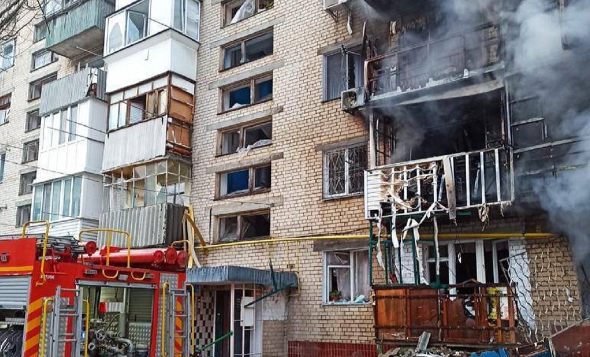 У Херсоні обстріляли офіс Червоного Хреста та центр реабілітації дітей