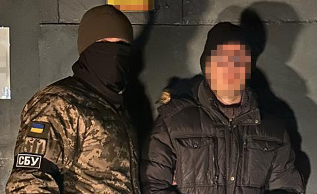 СБУ затримала колаборанта із Хмельниччини за репости матеріалів Шарія