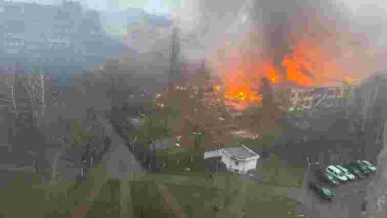 У Броварах на території дитсадка впав гелікоптер, загинуло 14 людей