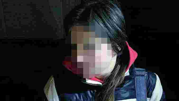 Зниклу 16-річну дівчину з Рівненщини знайшли за 300 км від дому