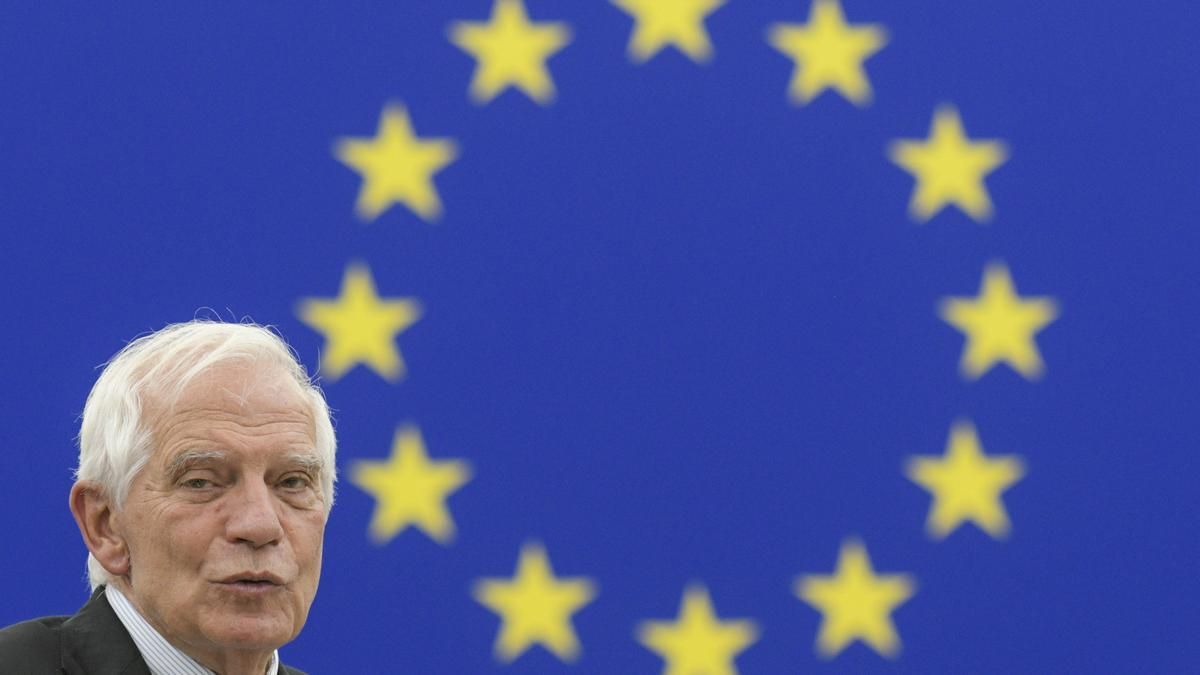 Головний дипломат ЄС закликав надати Україні зброю, якої вона потребує