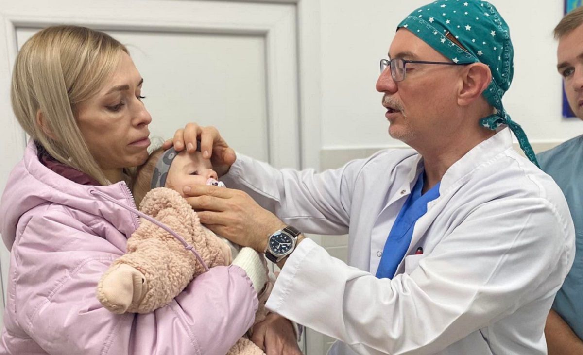 У Львові безкоштовно консультуватиме дітей відомий хірург з Туреччини