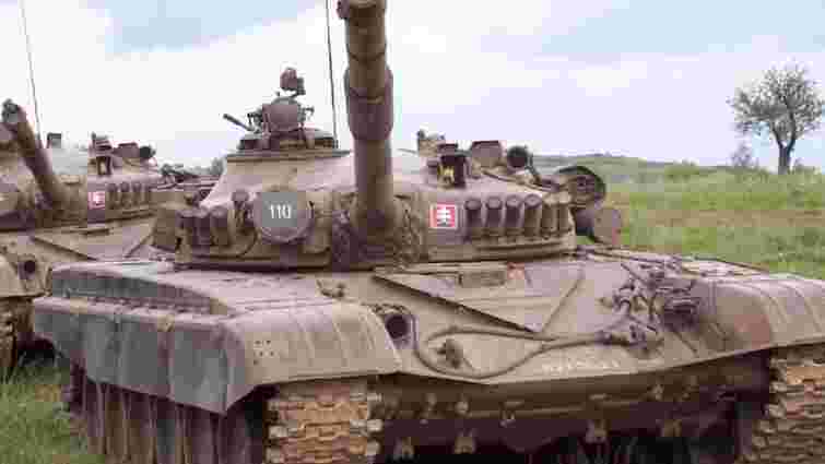 Словаччина назвала умову миттєвої передачі Україні радянських танків