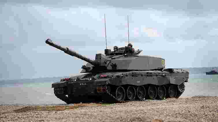 Велика Британія уточнила терміни доставки в Україну танків Challenger 2 