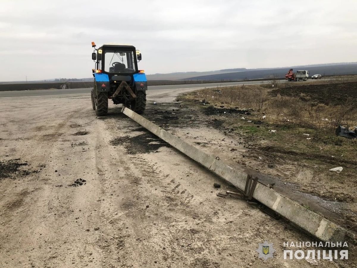 Тракториста з Хмельниччини затримали під час спроби вкрасти електроопору