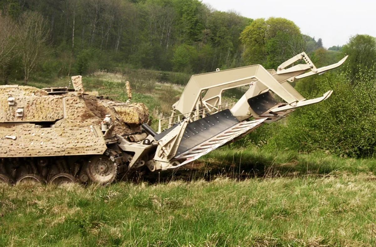 Україна отримає бронемашини Wisent 1 MC для прориву мінних полів