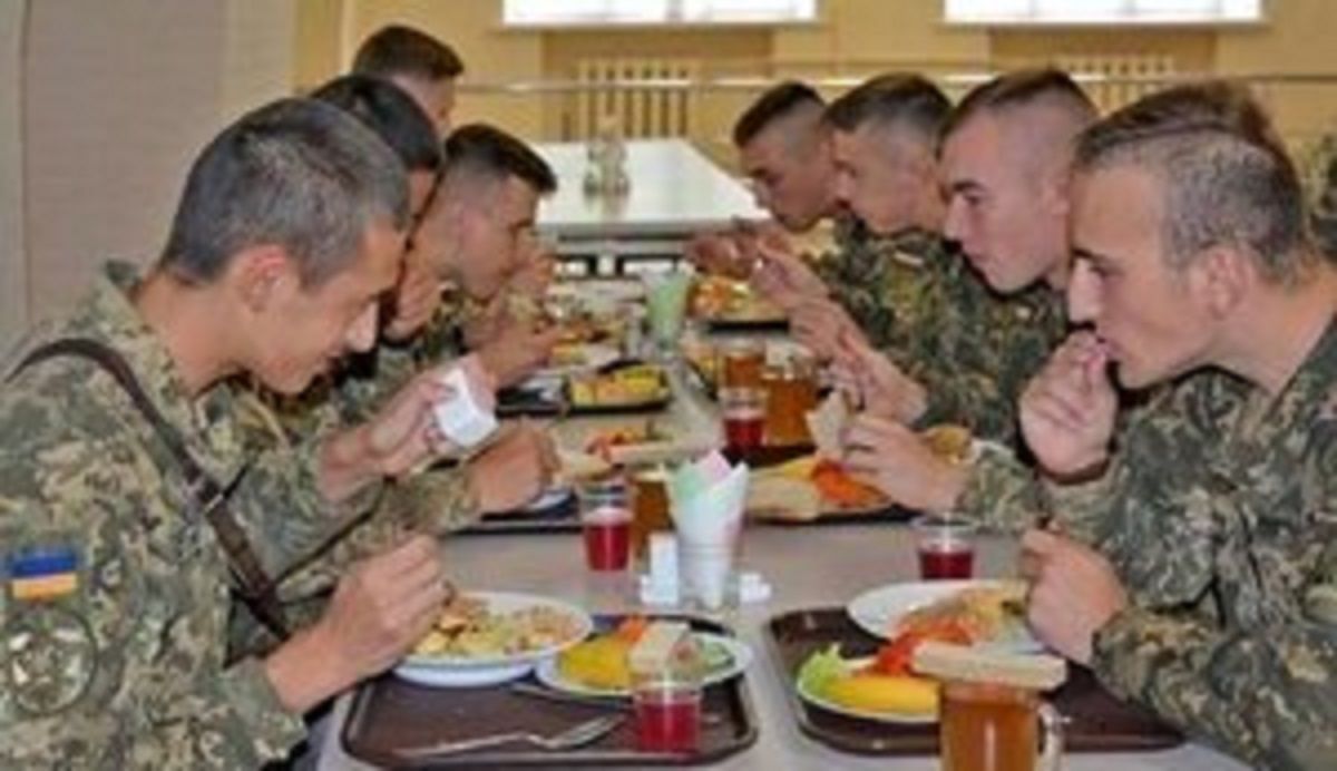 Кабінет міністрів розробить нову систему контролю закупівель для армії