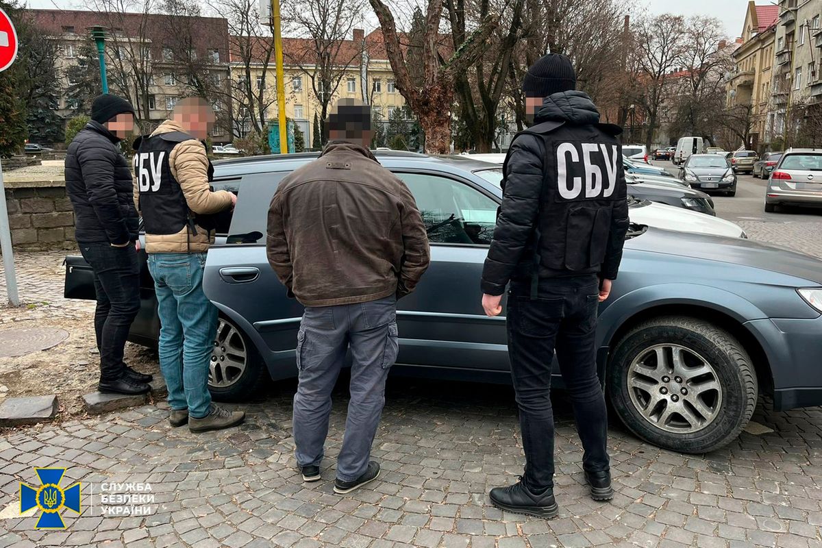 СБУ затримала 46-річного мешканця  Ужгорода за заперечення злочинів у Бучі 