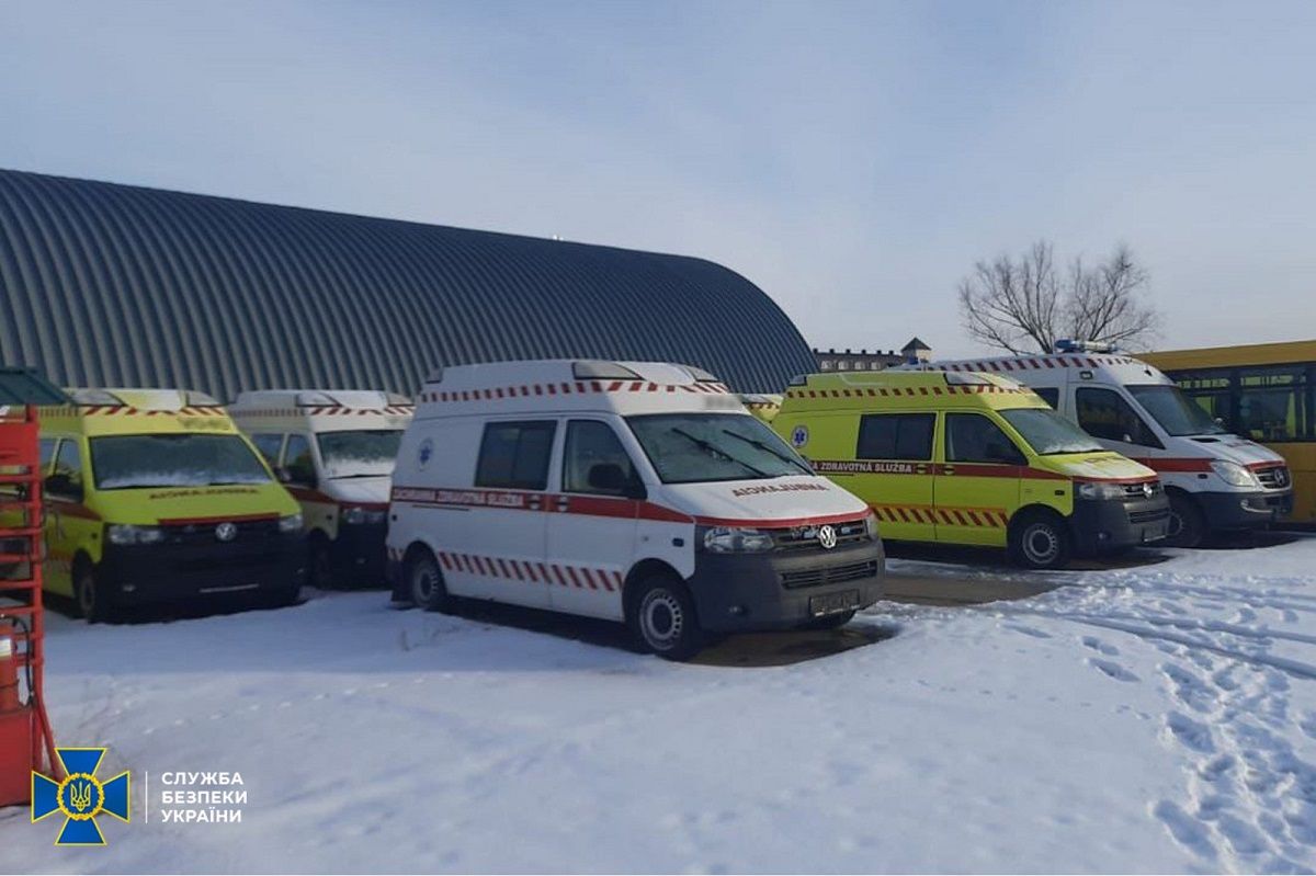 На Житомирській митниці викрили корупційну схему з автомобілями швидкої допомоги
