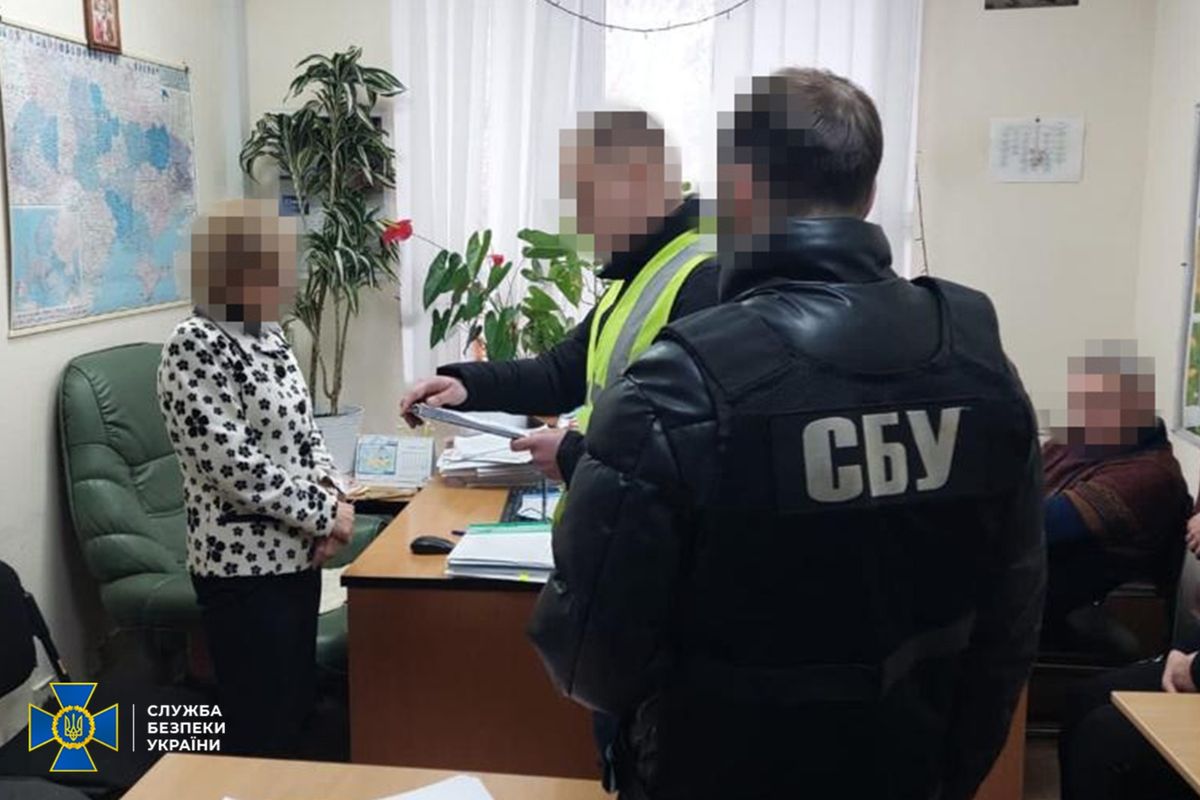 Громадянин Індії ввіз в Україну фальсифікованих ліків на 32 млн грн