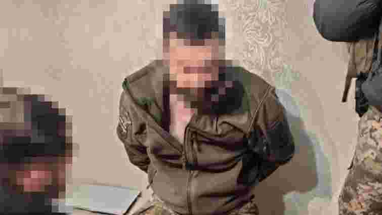 СБУ затримала офіцера військової частини за співпрацю з російськими спецслужбами