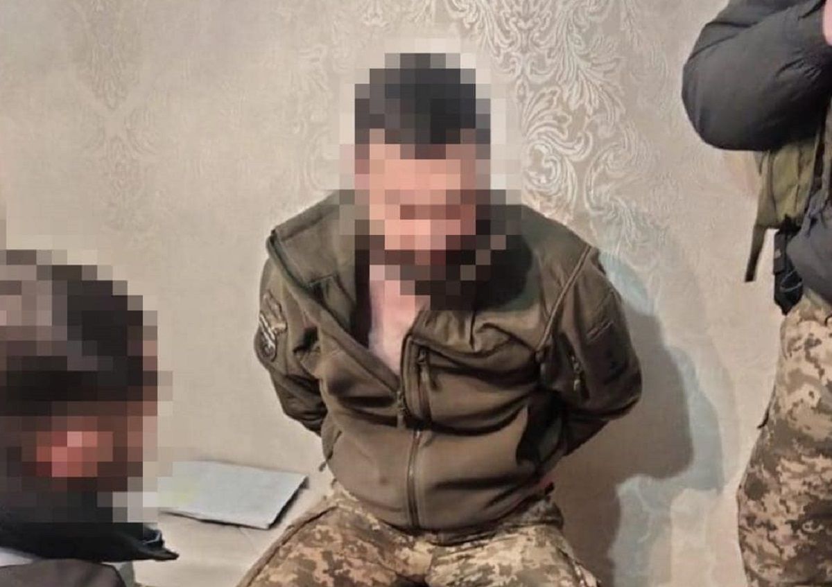 СБУ затримала офіцера військової частини за співпрацю з російськими спецслужбами