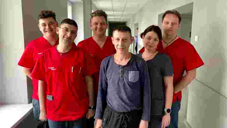 Львівські хірурги врятували від ампутації ногу 46-річному мешканцю Сколе