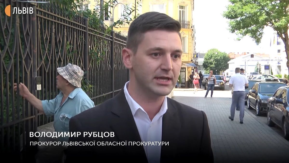 Львівського прокурора позбавили водійських прав за п’яну їзду