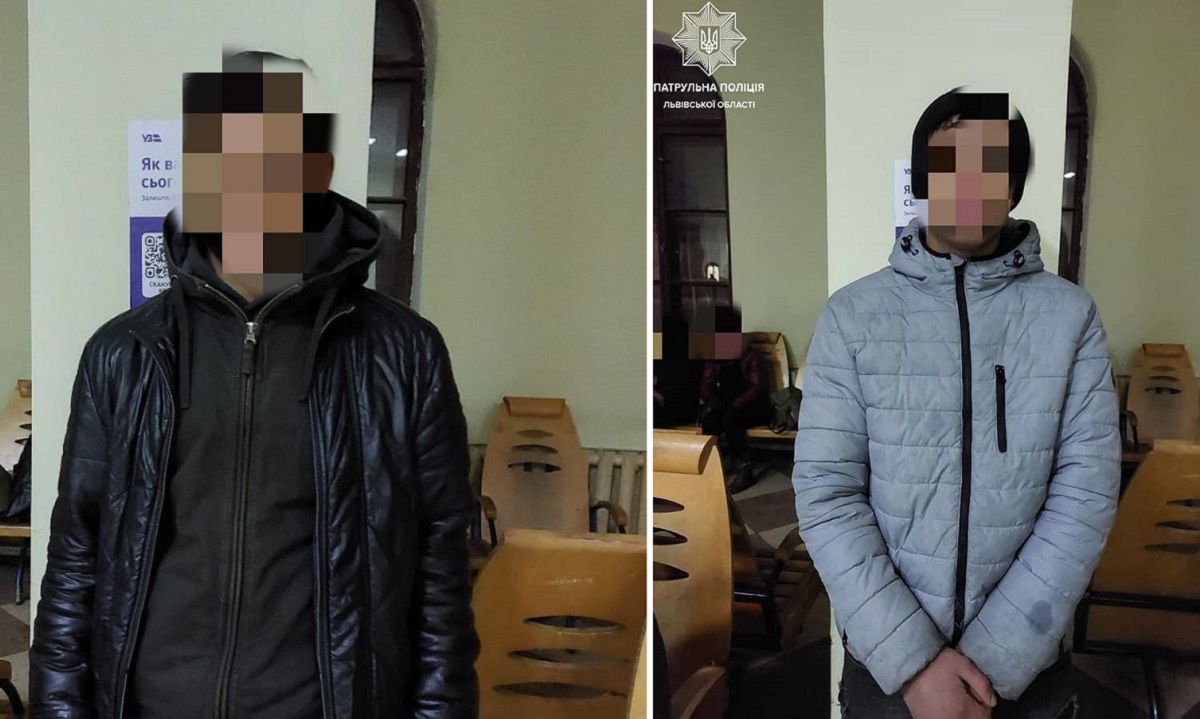 Патрульні затримали двох 18-річних грабіжників у поїзді на львівському вокзалі 
