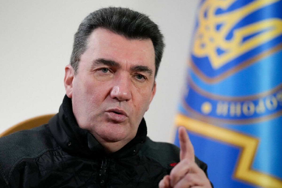 Данілов пояснив, що стоїть за заявами росіян про «готовність до переговорів»