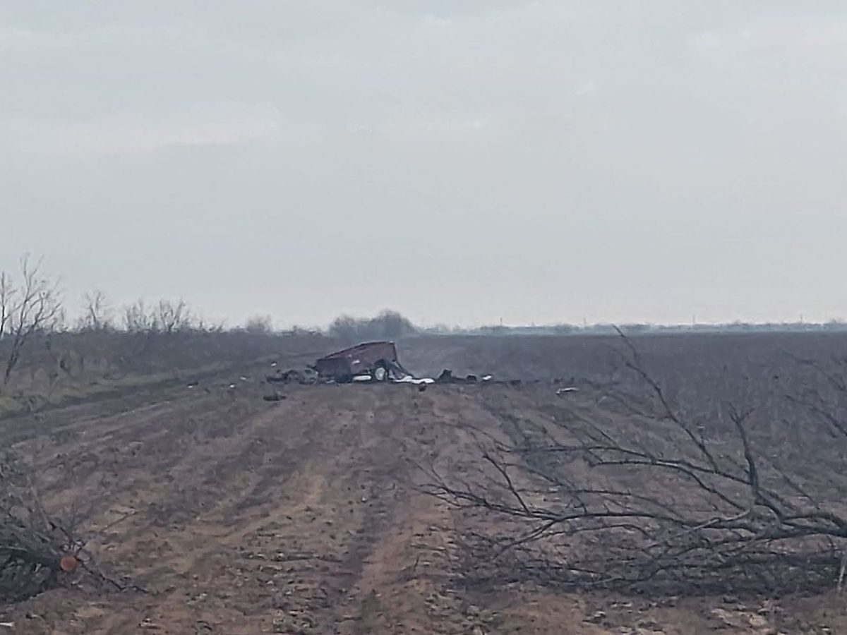 На Херсонщині автомобіль підірвався на російській міні, двоє загиблих