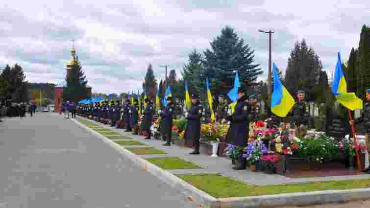 Луцька міськрада оголосила конкурс на облаштування військового цвинтаря