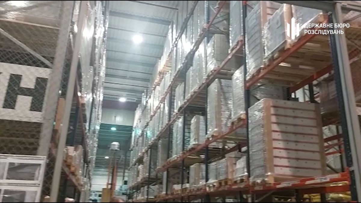 ДБР конфіскувало 400 тонн російської зубної пасти вартістю 1,6 млн євро