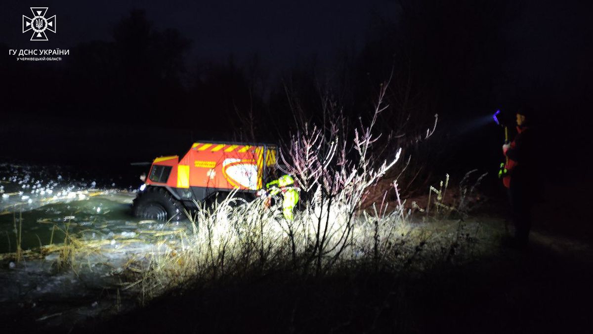 Зниклого 8-річного хлопчика з Буковини знайшли мертвим під кригою на ставку