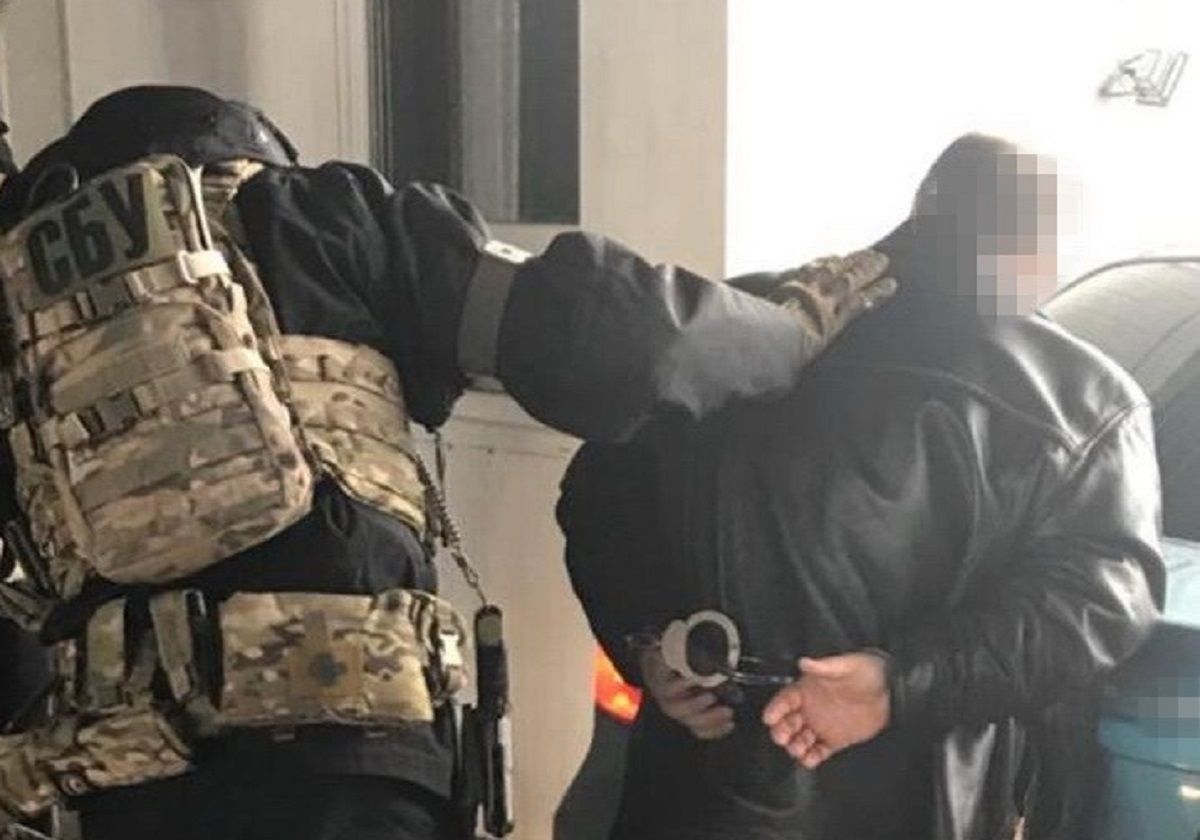 Екс-військового посадили на 14 років за злив даних про луцький аеродром