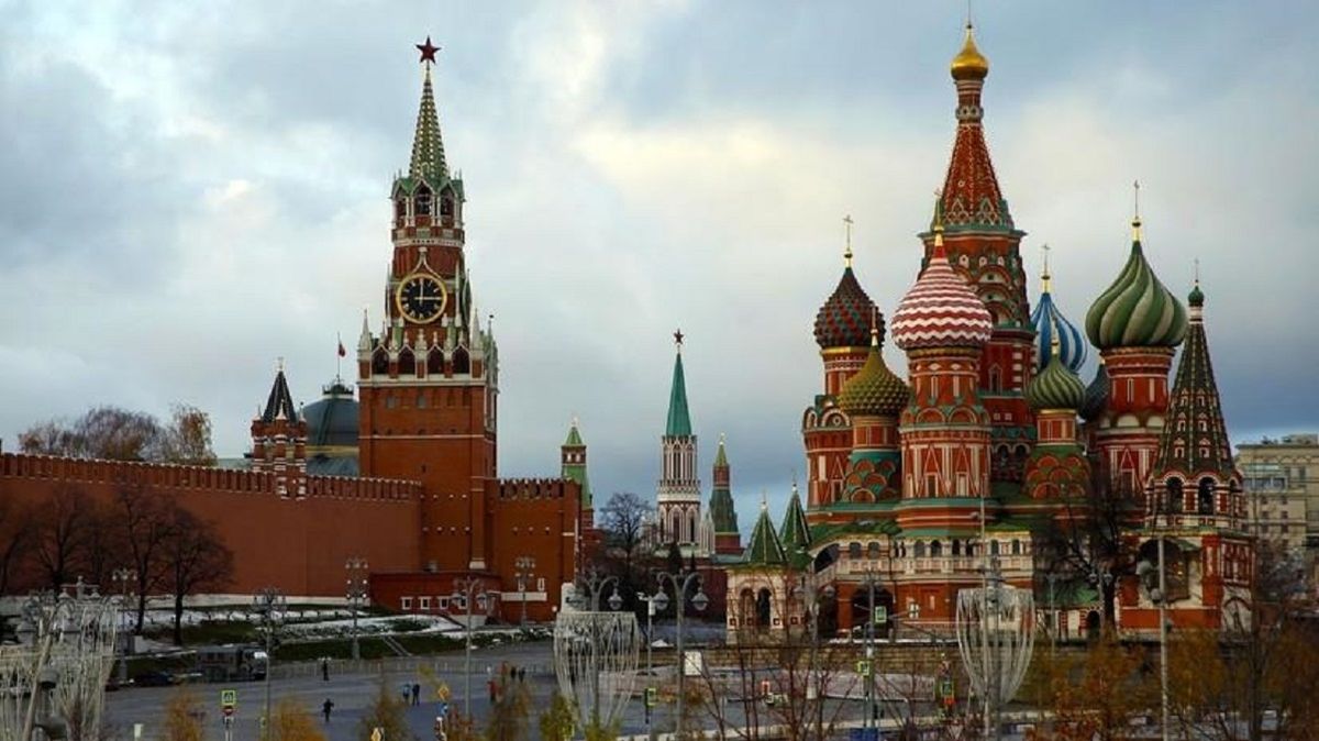 Польська розвідка попередила про провокації Кремля «під чужим прапором» всередині РФ