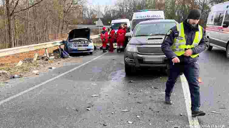 У потрійній ДТП біля Хмельницького загинули дві жінки з 5-річною дитиною