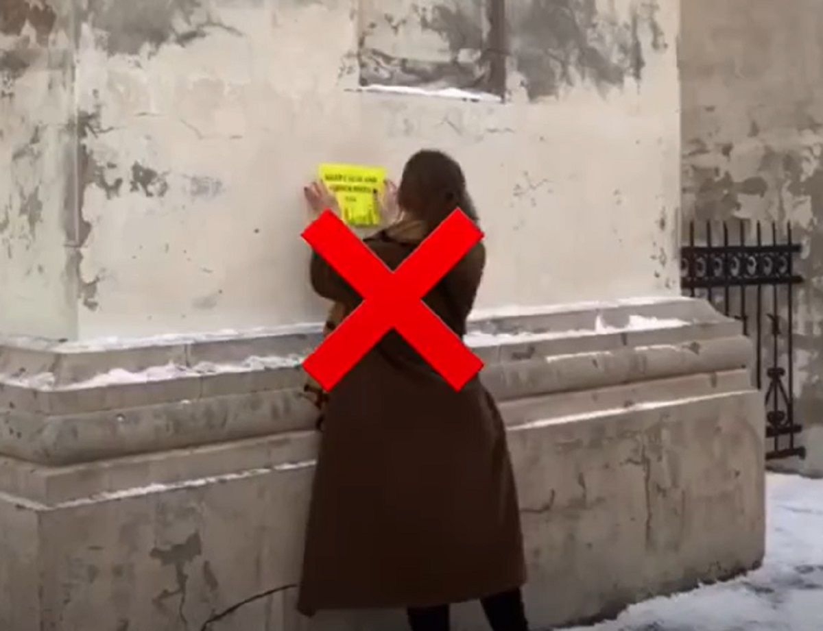 Луцькі муніципали помітили порушення благоустрою з рекламного відео піцерії