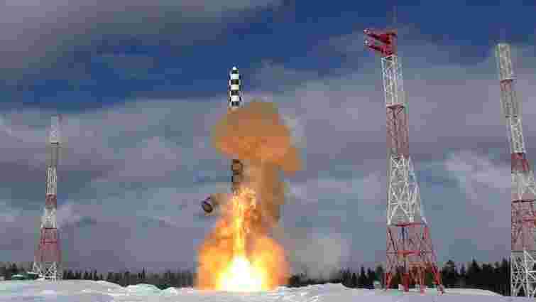 Під час візиту Байдена до Києва РФ невдало запустила ракету «Сармат», – CNN
