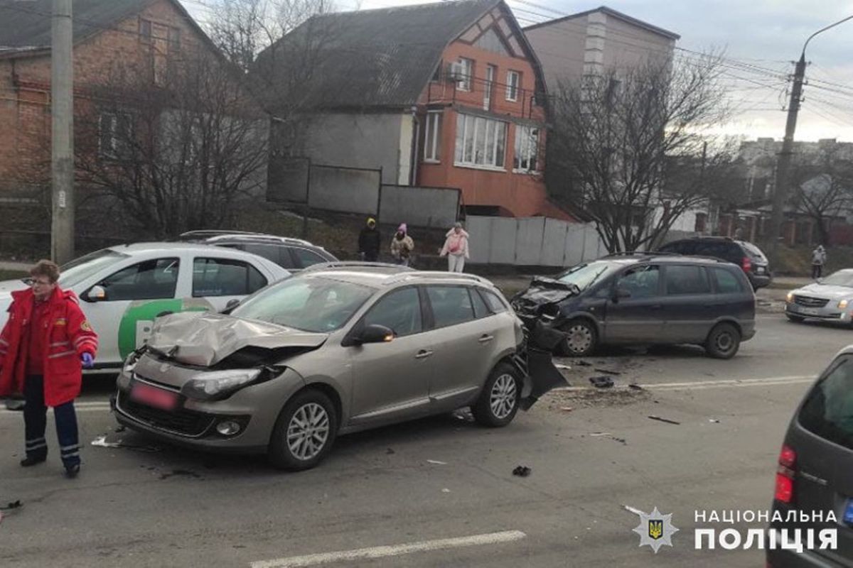 П’яний водій спричинив ДТП з п’ятьма автомобілями у Хмельницькому 