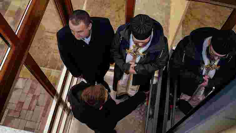 Для літніх та людей з інвалідністю у церкві на Львівщині встановили ліфт