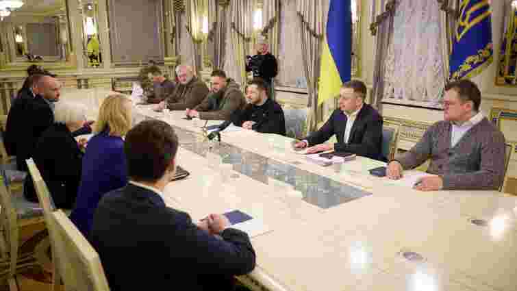 США пообіцяли надати Україні до вересня понад 10 млрд доларів підтримки