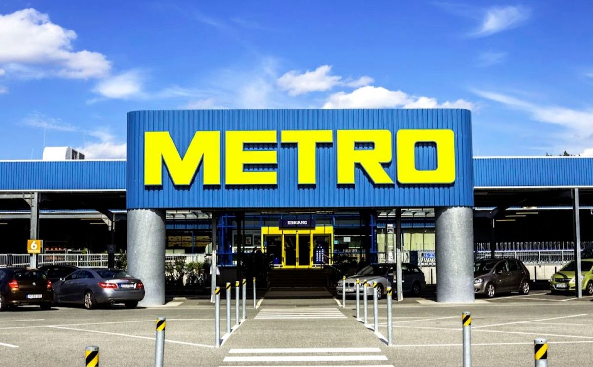 НАЗК внесла мережу Metro до списку міжнародних спонсорів війни