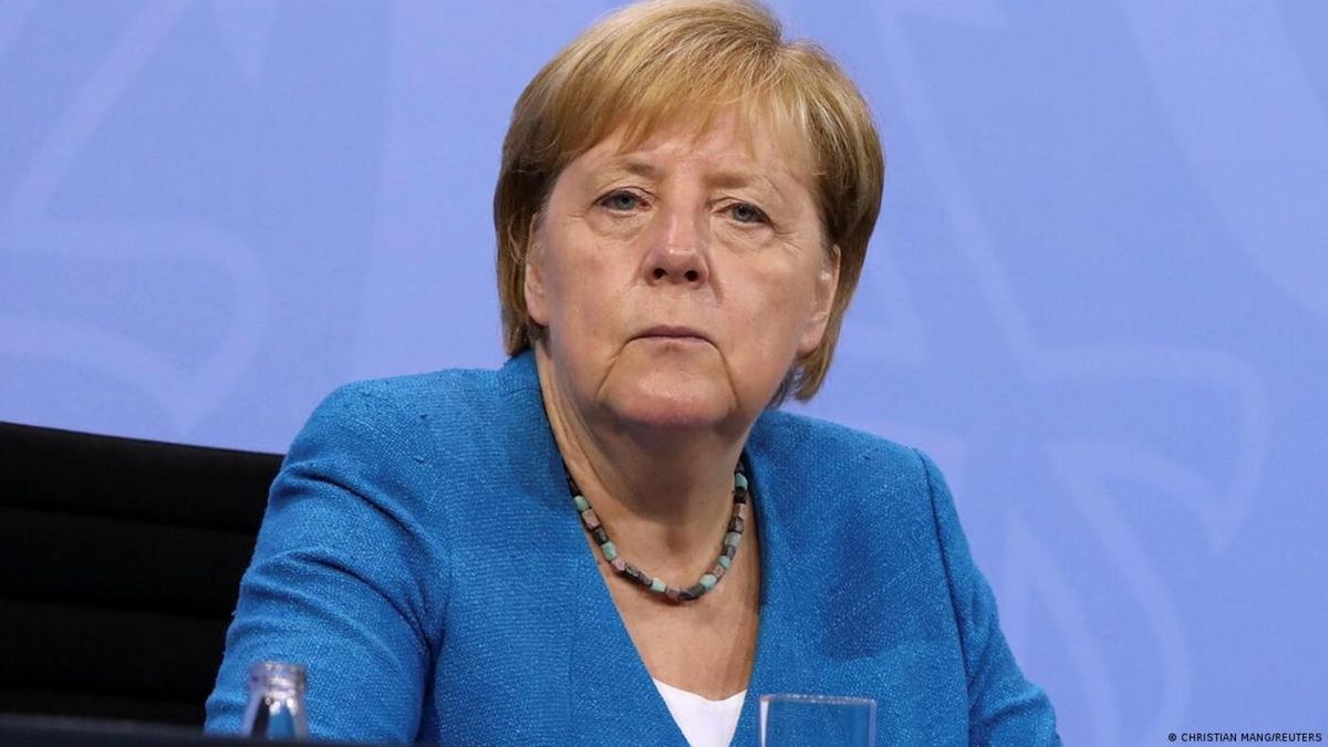 У Бундестазі Меркель назвали відповідальною за війну в Україні