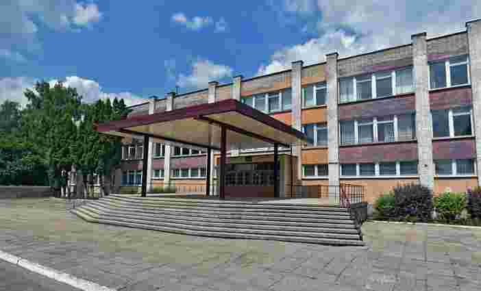 Внаслідок інфекційного спалаху госпіталізували п’ятьох учнів львівського ліцею