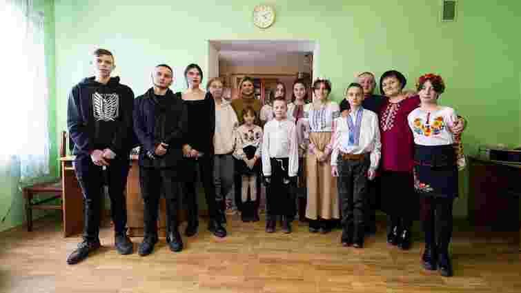 Олена Зеленська відвідала дитячий будинок сімейного типу на Львівщині