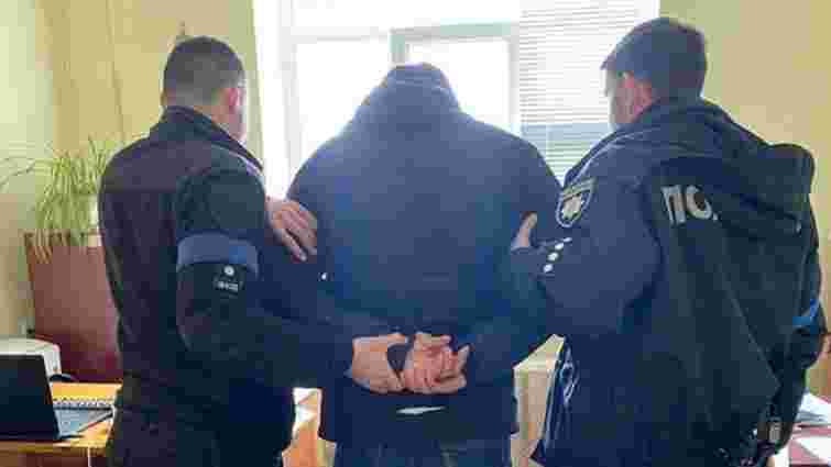 37-річний мешканець Львівщини штрикнув шваґра шилом у груди