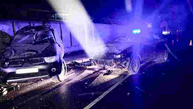 Водій позашляховика спричинив потрійну ДТП з п’ятьма потерпілими у Франківську 