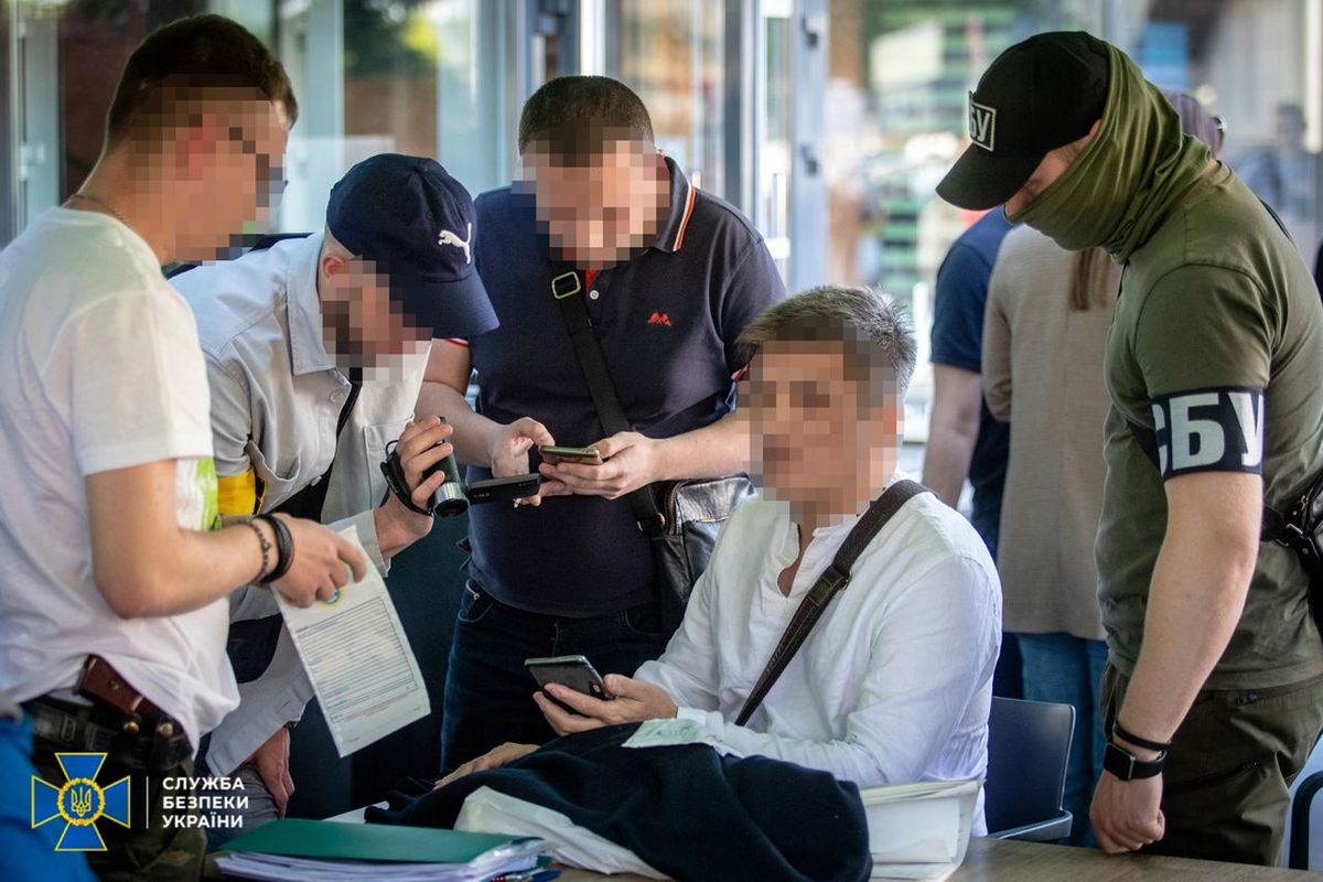 Колишній проректор медичного університету Києва шпигував за госпіталями


