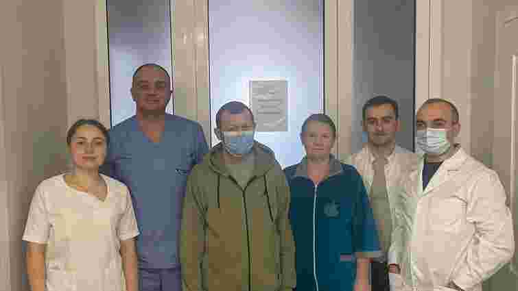 У Волинській обласній лікарні пацієнту успішно пересадили нирку від дружини