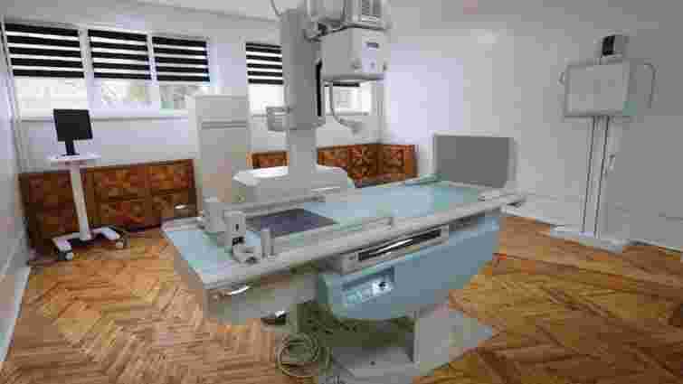 Для центральної лікарні Сколе купили рентген-апарат за 7,5 млн грн