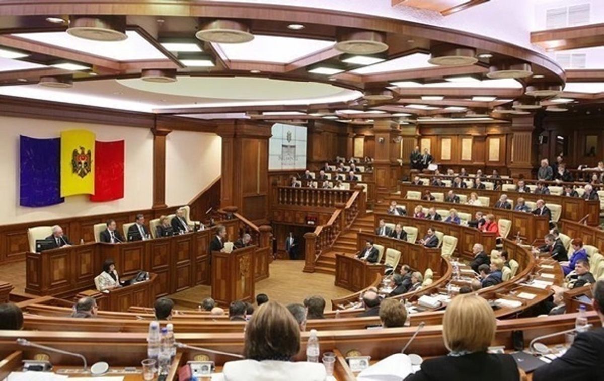 У Молдові остаточно перейменували державну мову на румунську