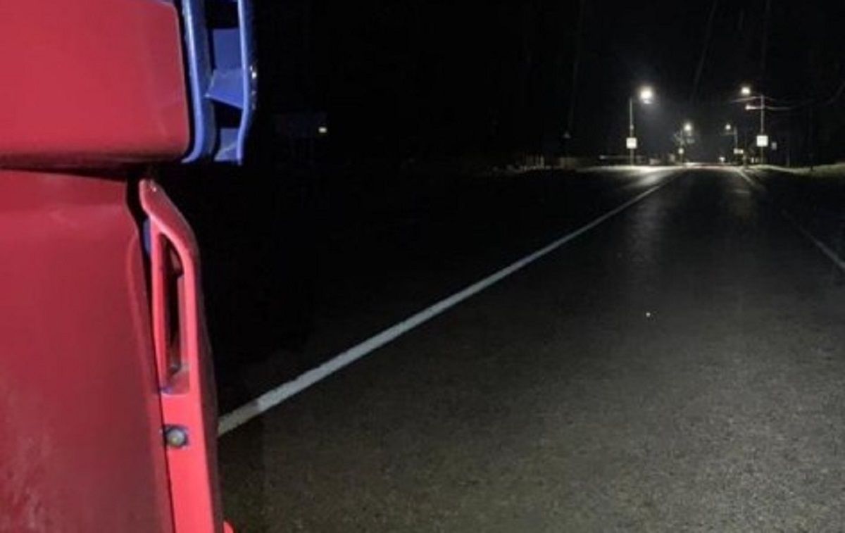 Водій вантажівки збив на смерть пішохода на трасі Львів – Рава-Руська