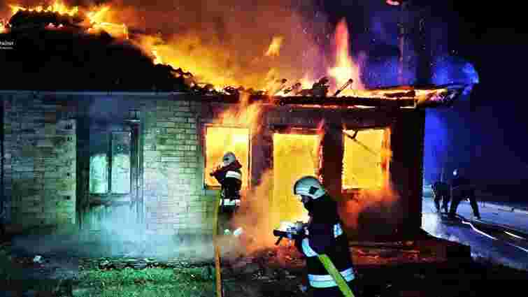 Двоє людей загинули під час пожежі у житловому будинку в Коломиї