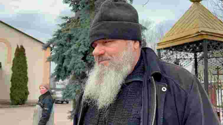 Прикордонники затримали священника з Бородянки, у храмі якого росіяни утримували волонтерів
